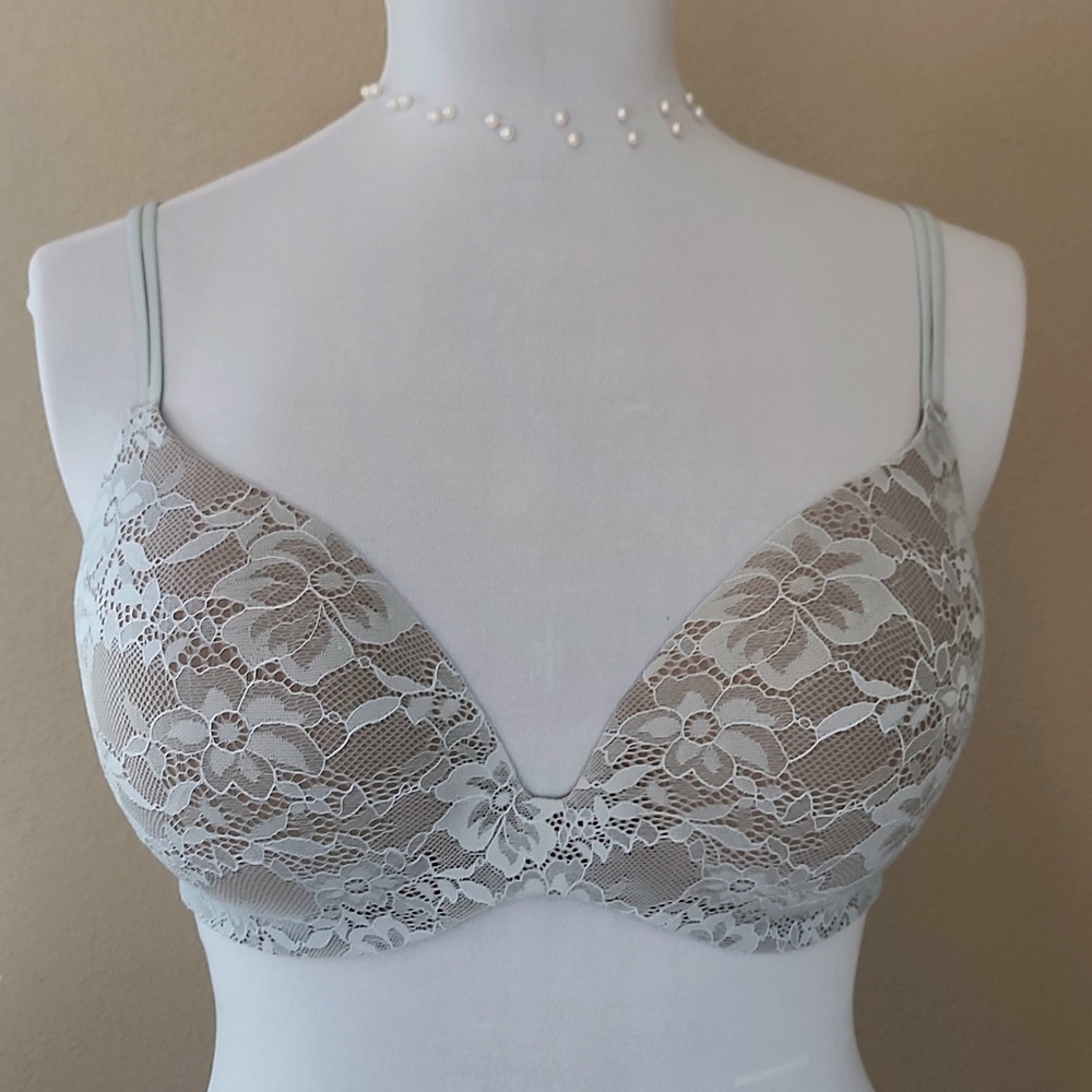 VS Angels Secret Embrace 36DD